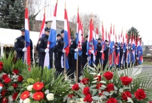 OBILJEŽAVANJE 35. GODIŠNJICE POČETKA DOMOVINSKOG RATA U Pakracu su udareni temelji hrvatske snage, odlučnosti i budućih pobjeda