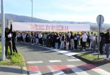 TRČIMO ZA VUKOVAR Pakrački srednjoškolci odali počast žrtvama Vukovara