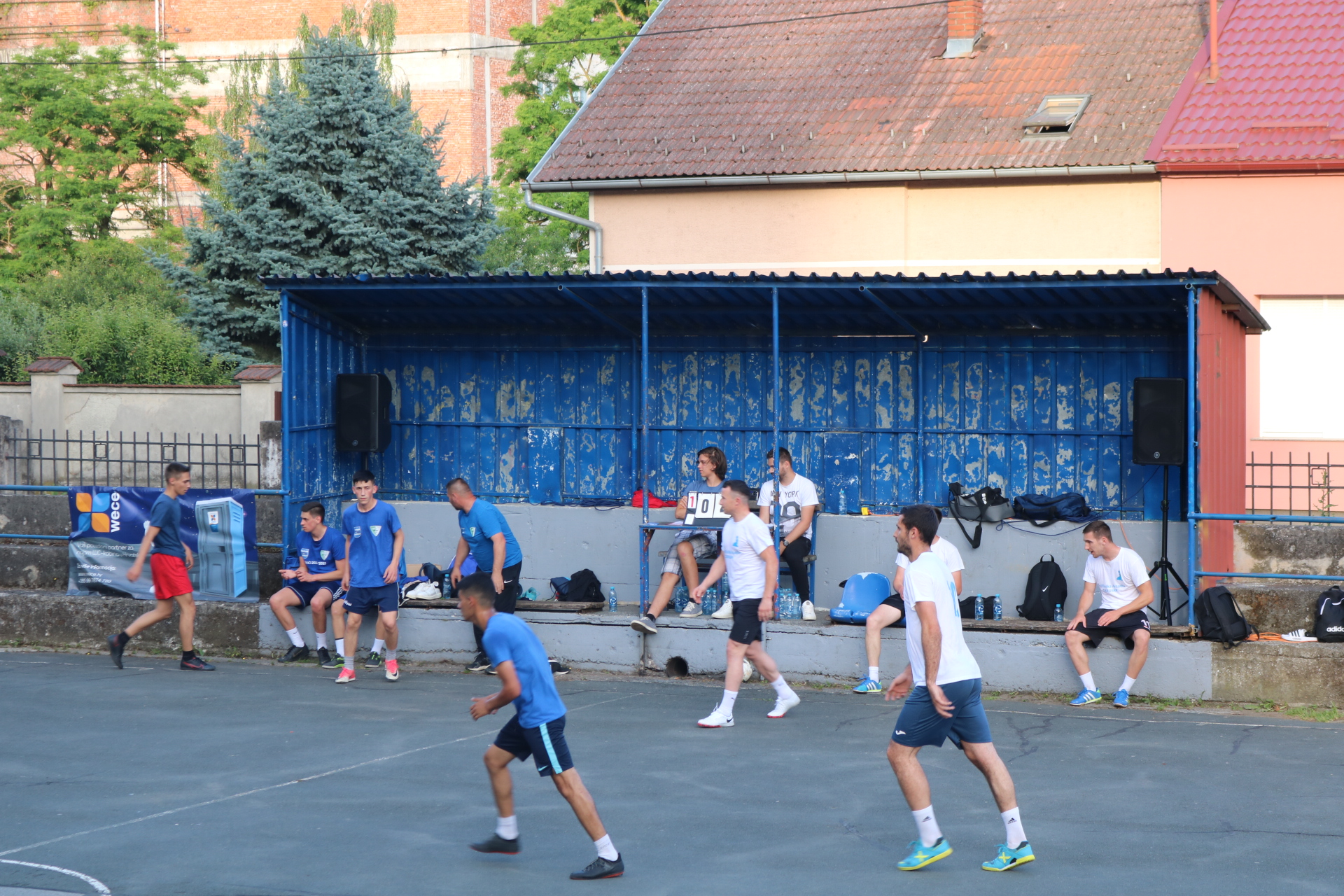 MALONOGOMETNI TURNIR Večeras se igra četvrtzavršnica