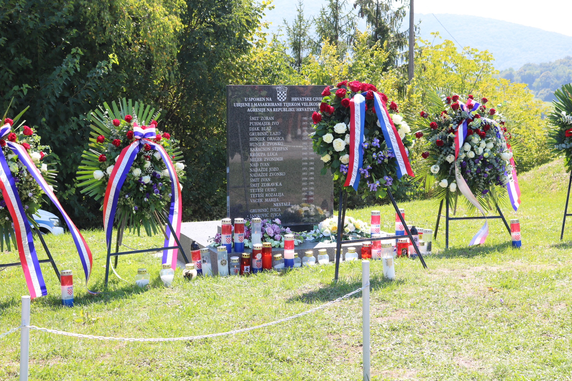 U PAKRAČKIM VINOGRADIMA Obilježena 30. obljetnica stradavanja civila