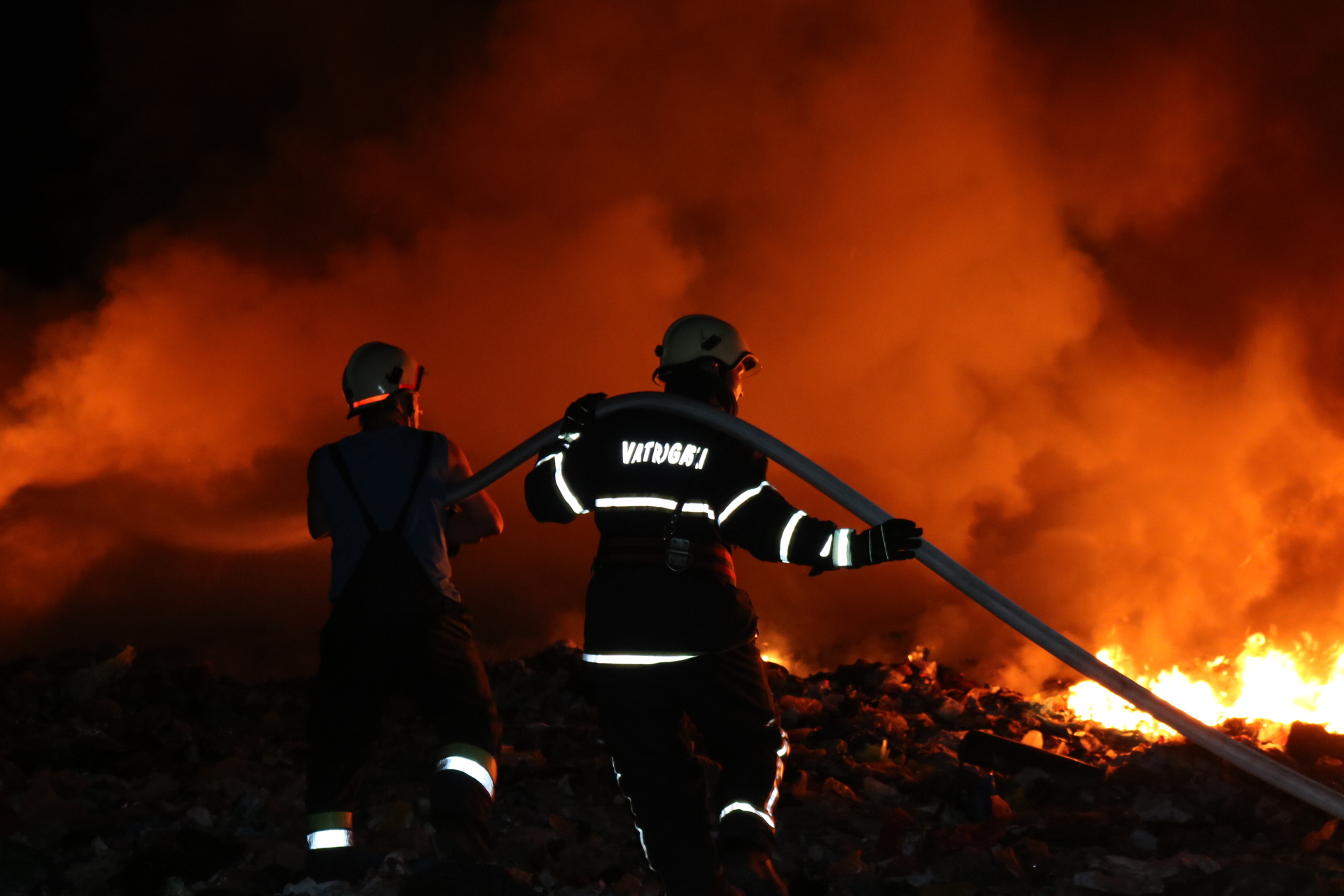 FOTO VIJEST: Gori smetlište na Krndiji