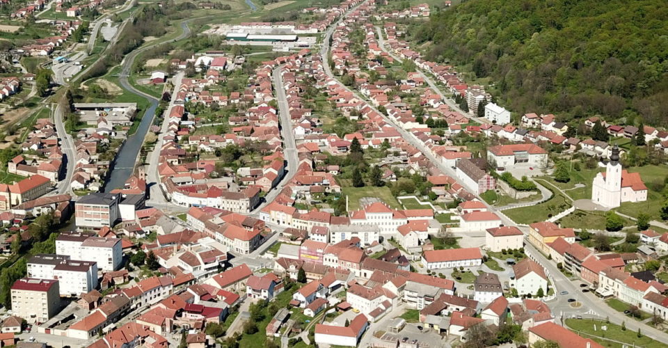 STOŽER CZ GRADA PAKRACA Javni poziv za dostavu ponuda vlasnika smještajnih jedinica za zbrinjavanje ukrajinskih izbjeglica