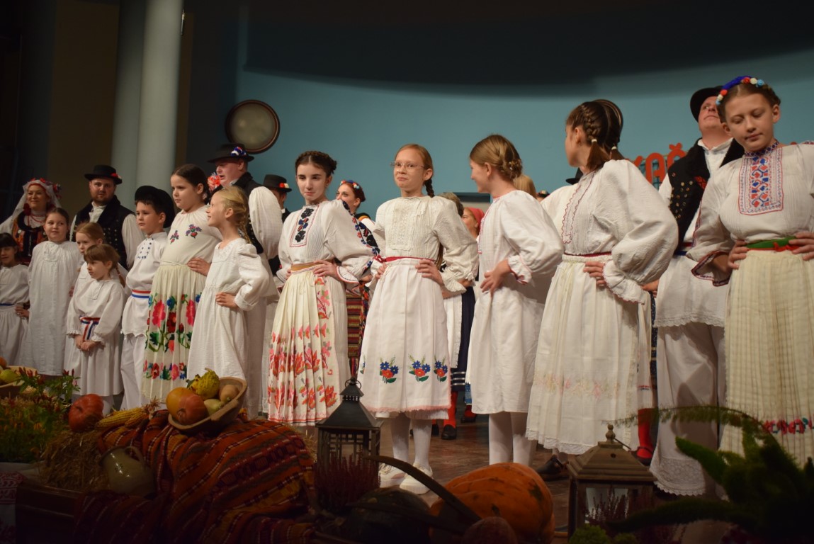 10. ŠOKAČKO SIJELO U PREKOPAKRI Tradicija na prekopakranski način