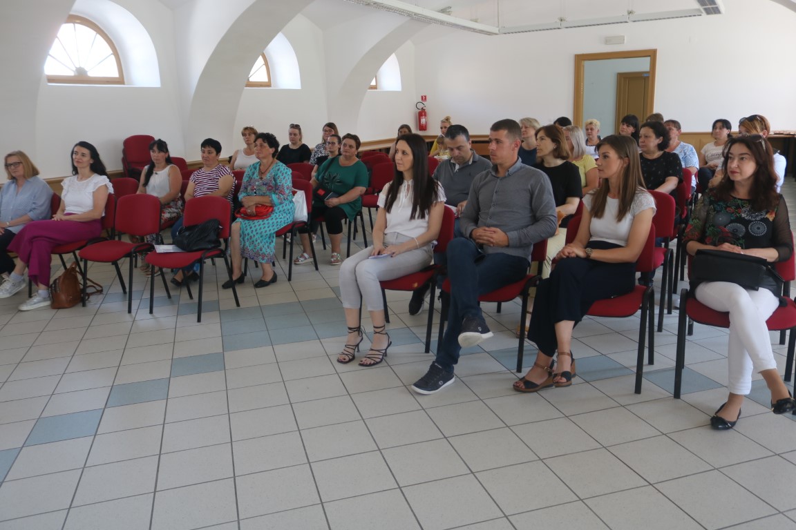 (PROMO) ZAVRŠNA KONFERENCIJA PROJEKTA ZAŽELI - "ŽENA SPRETNA, STAROST SRETNA" Najavljen nastavak projekta na jesen