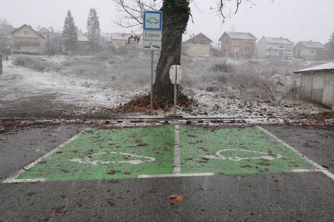 PUNIONICA ELEKTRIČNIH VOZILA Započela naplata usluge