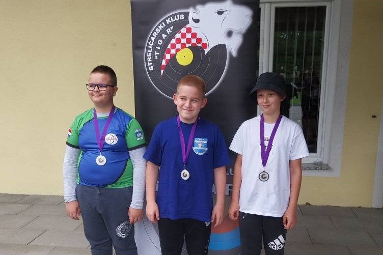 SK KUNA Sjajni Marko Šimić pokorio U13 konkurenciju te istovremeno nadmašio i U15 rezultate