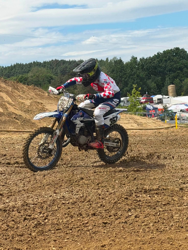 74317481116618970192695463402743938628666304n