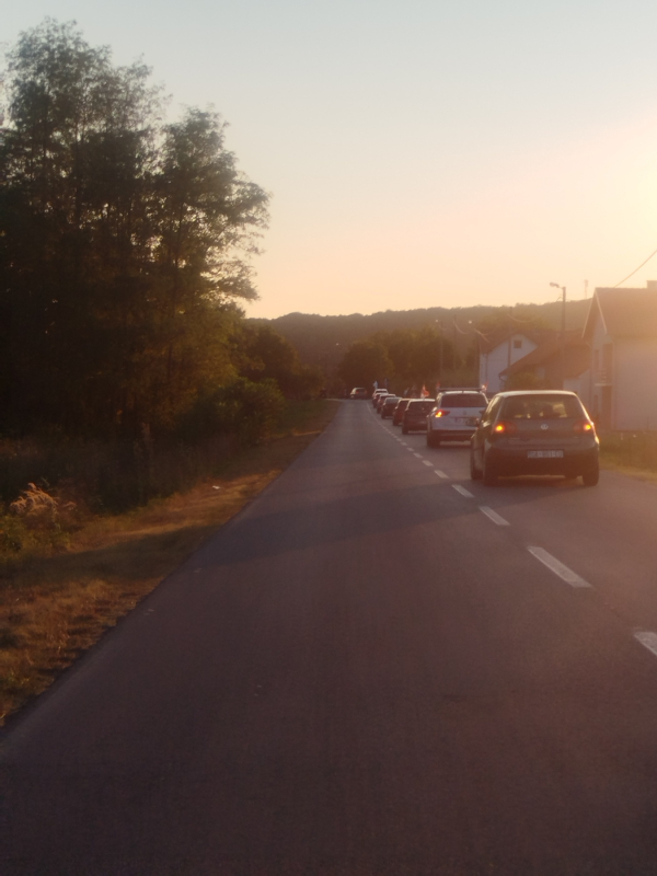 IMG-e27ca1274bb393d9e094a5b7bf2900d5-V