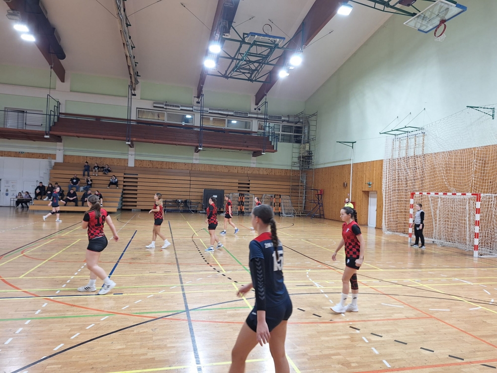 57126116812946009591312206475052732731622963n