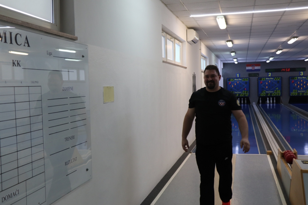 586728833258001175995939983016752689687104449n