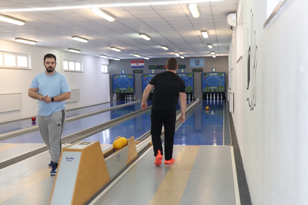 586918057258001183162605937322185004164850684n