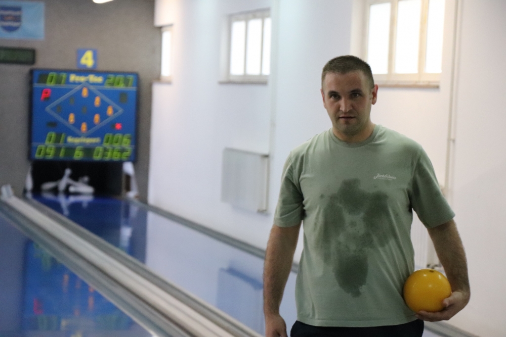 588013755258001202395937346929250417627393475n