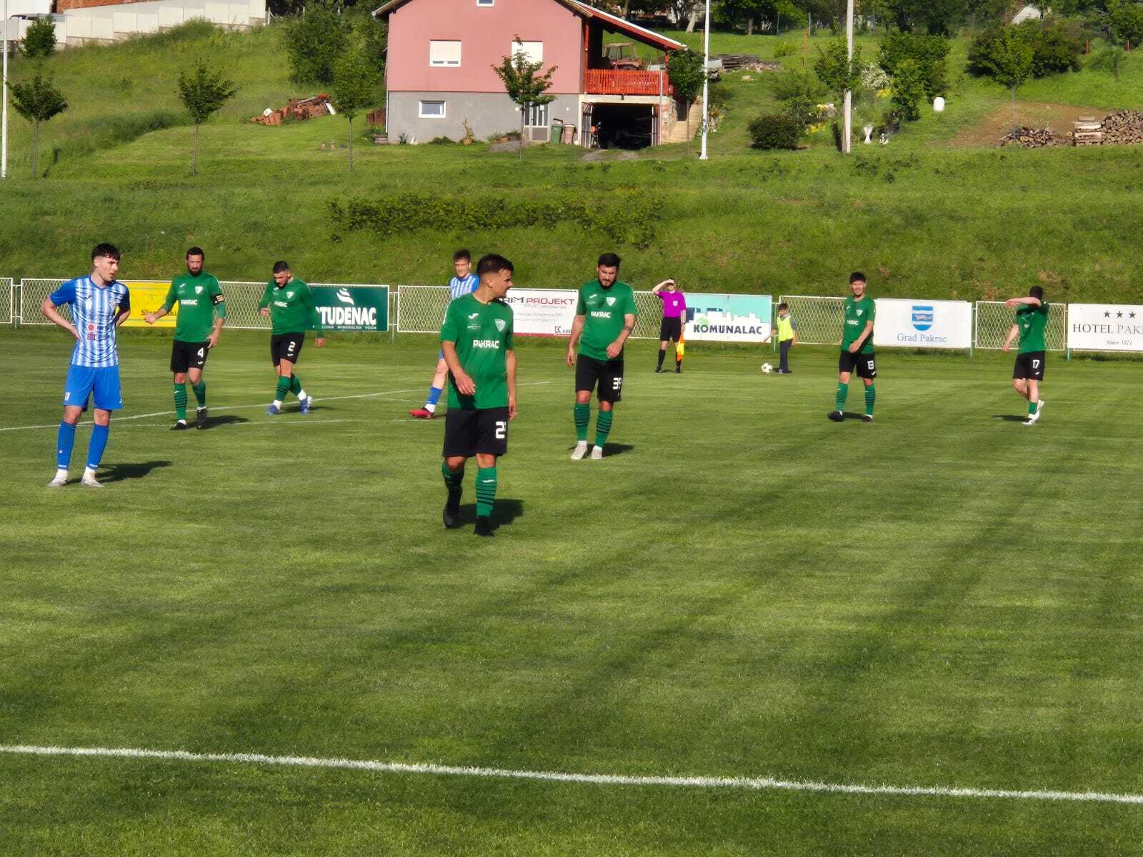 NOGOMET Hajduk neriješeno, Prekopakri pripao derbi s Obriježanima