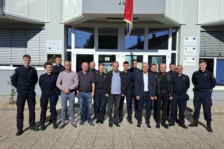 policijski vjezbenici