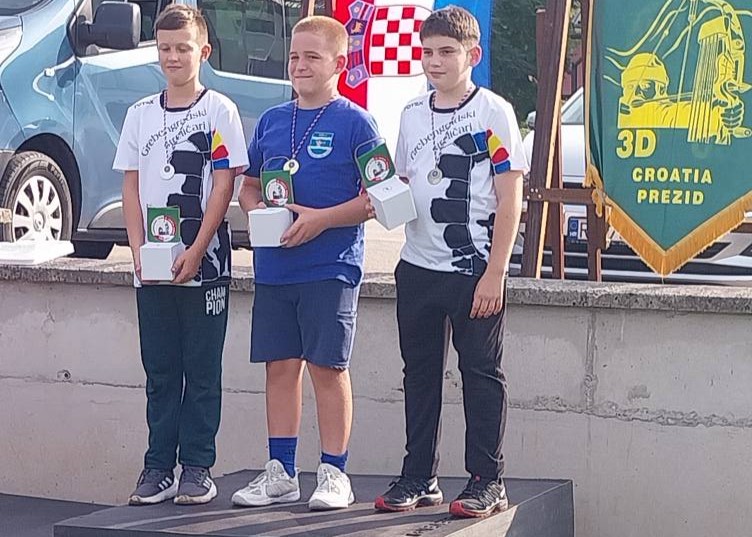 STRELIČARSKI KLUB KUNA Marko Šimić zlatni u Gerovu čime se plasirao u završnicu Kupa mladih