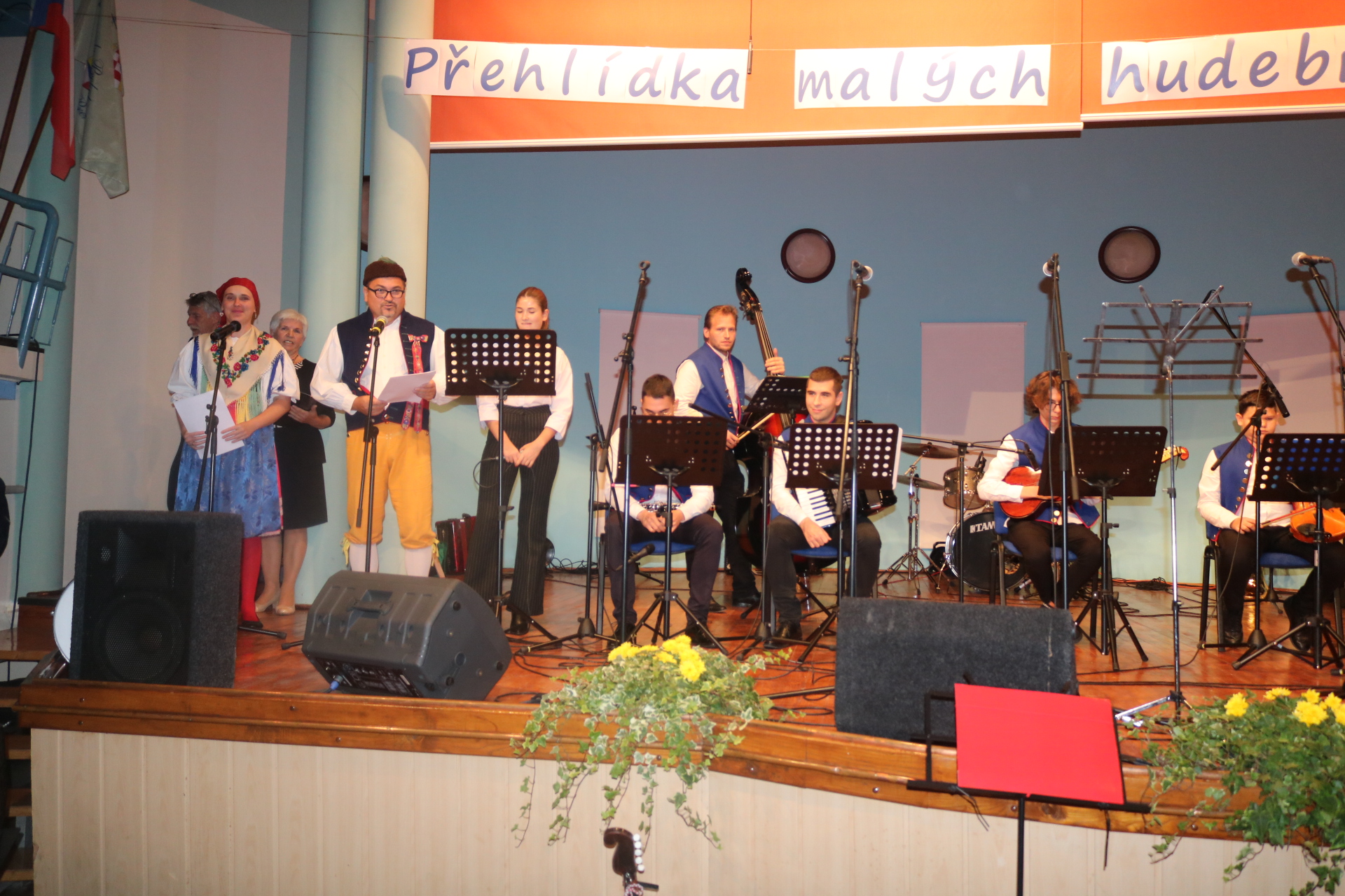 ZVUCI TRADICIJSKE BAŠTINE Okupljanje beseda u Češkom domu Prekopakra