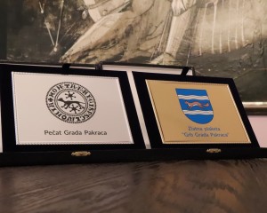GRAD PAKRAC Raspisan natječaj za dodjelu javnih priznanja