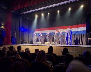GLAZBOM DO ZAJEDNIŠTVA Klapa HRM „Sveti Juraj“ oduševila Pakrac