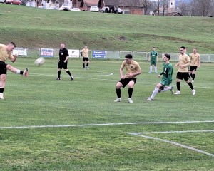 NOGOMET Poraz Hajduka, Badljevčani na krilima pojačanja Zubaka savladali Sulkovce