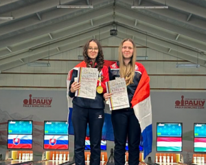 U15 KUGLANJE EP Zlatna Lorena i Simona danas u lovu na nove medalje!
