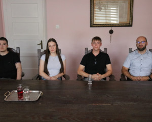 Najbolji pakrački maturanti na prijemu kod gradonačelnika Tomislava Novinca